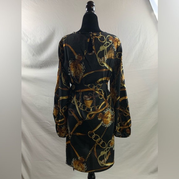 Bishop Sleeve Chain Print Belted Dress - Picture 9 of 9